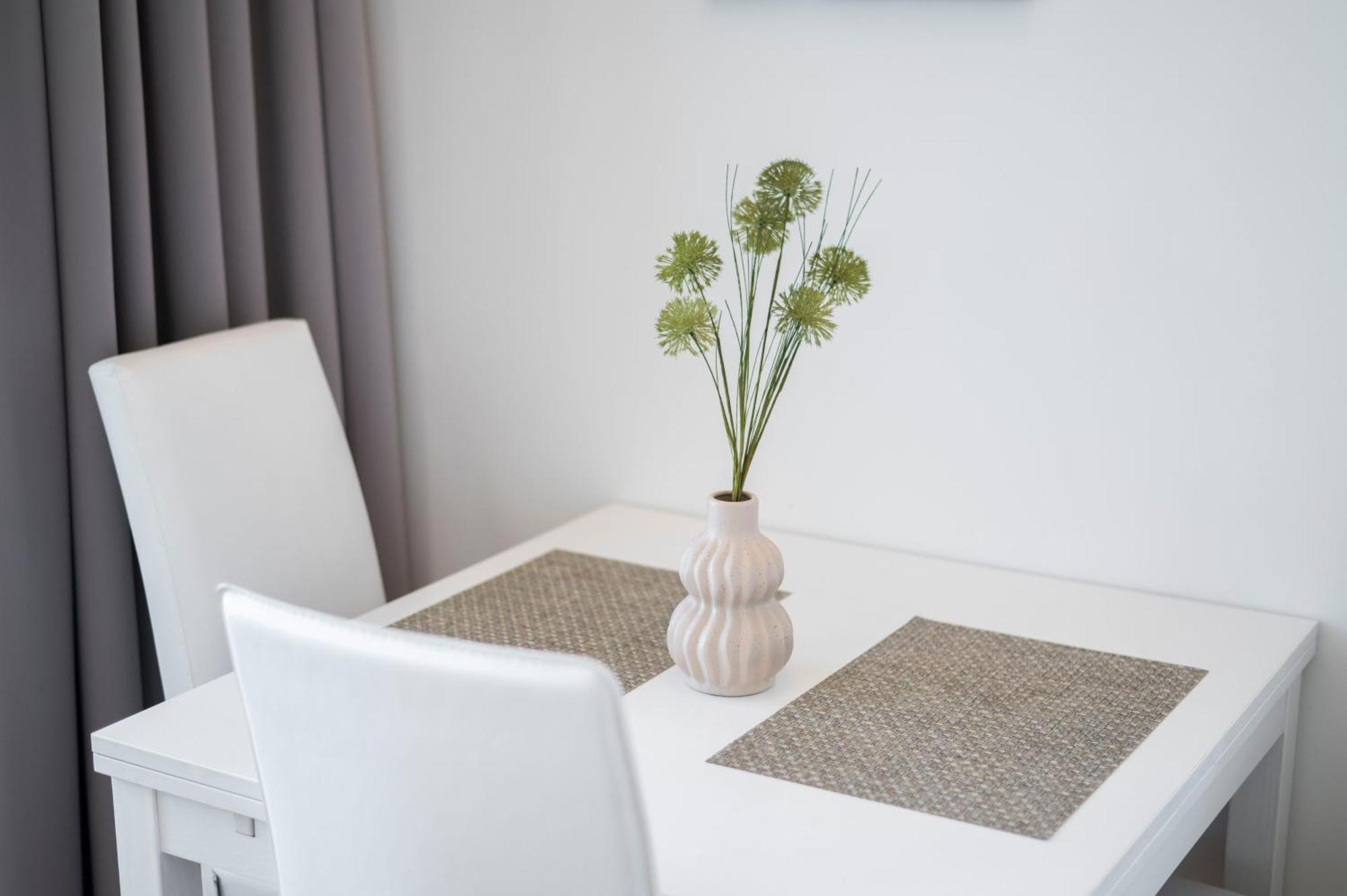Апартаменты Luxury 1Bdrm On The 28Th Floor Братислава Экстерьер фото